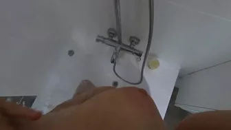 Big-Ass Black Teen's Solo Shower Footjob On Webcam