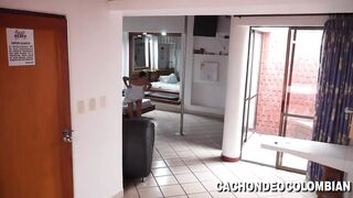 **Real** Entrega De Domicilio Termina En Sexo Duro En Un Motel De Colombia