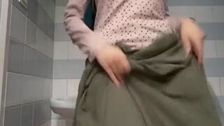 Wild Babe Gets Naughty In Public Restroom - Hardcore Anal Fisting Video