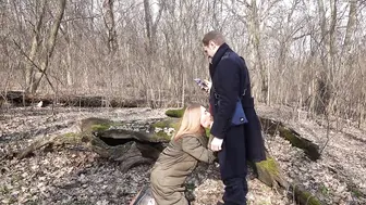 Pretty Girl Made A Sweet Quick Blowjob In The Woods On The First Date